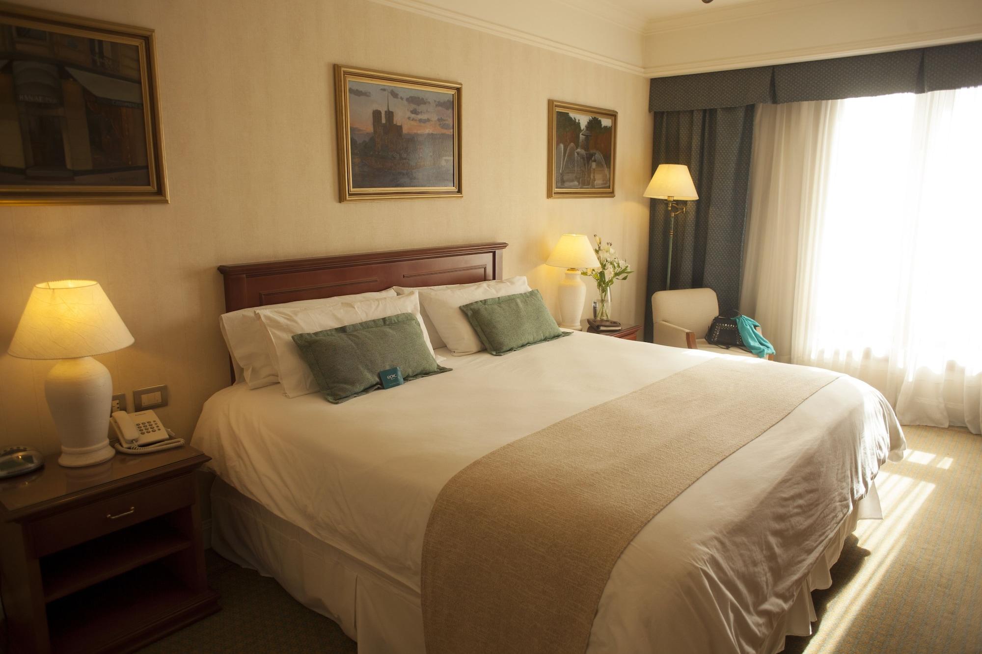 Epic Mercedes Hotel 4*